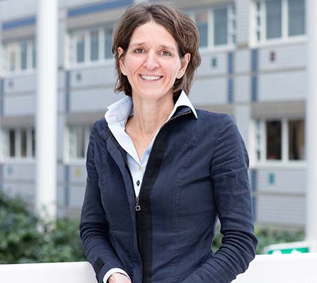 Prof. dr. Agnes Jager